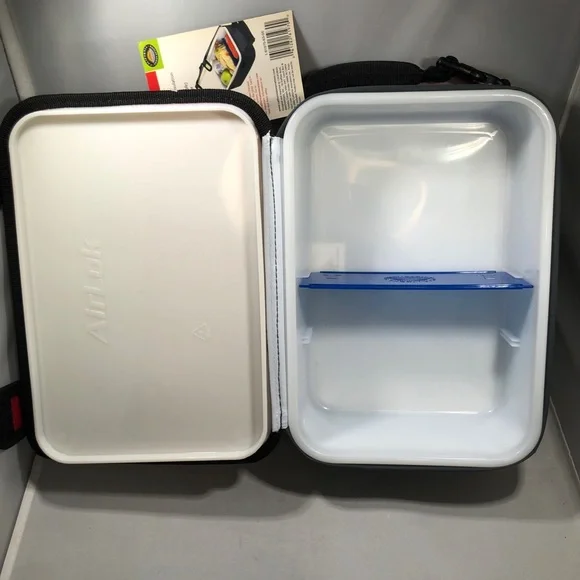 2 Insulated Lunch Totes with Handles - Picture 6 of 8